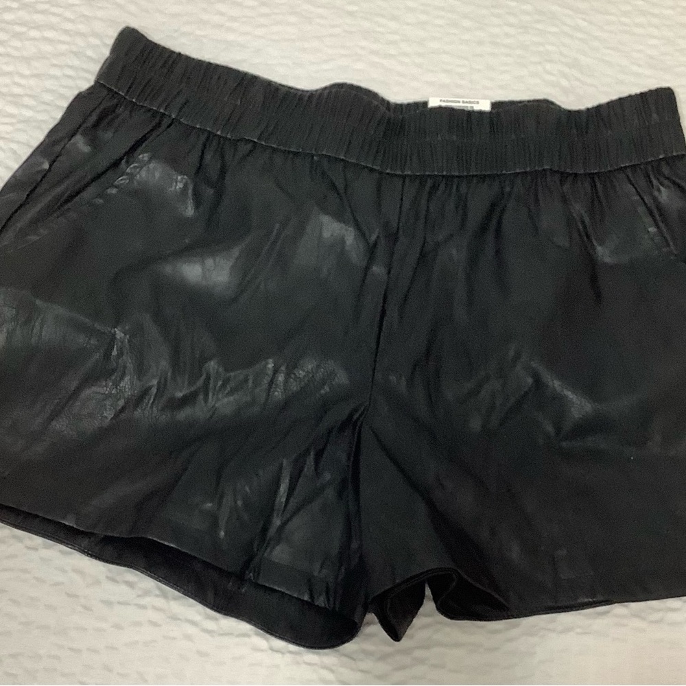 Black Women's Shorts NWT